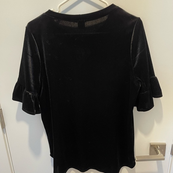 Black dress top - Picture 3 of 4